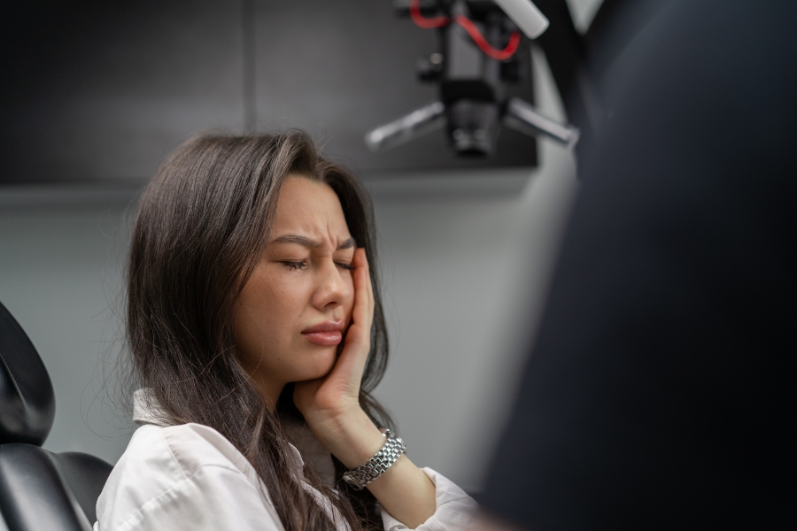 how emergency dental care can save your tooth