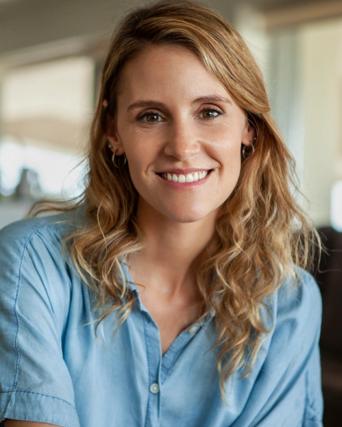 before and after close-up of teeth showing composite dental bonding results